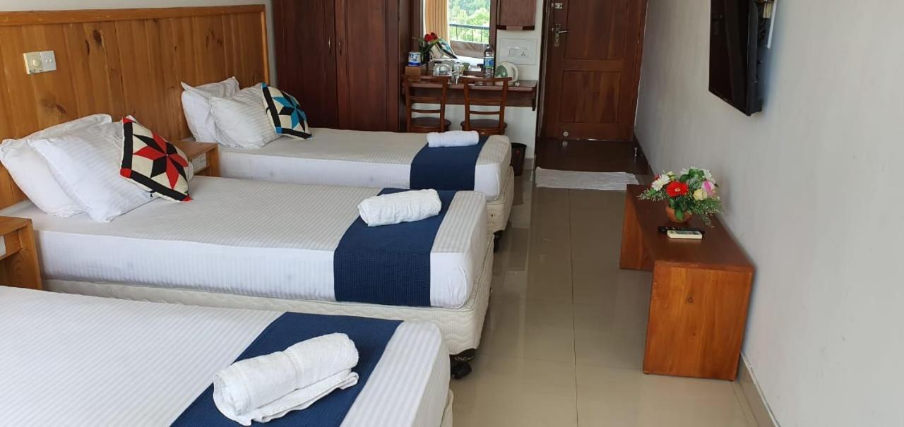 Sky View Grand Hotel Kandy Luaran gambar