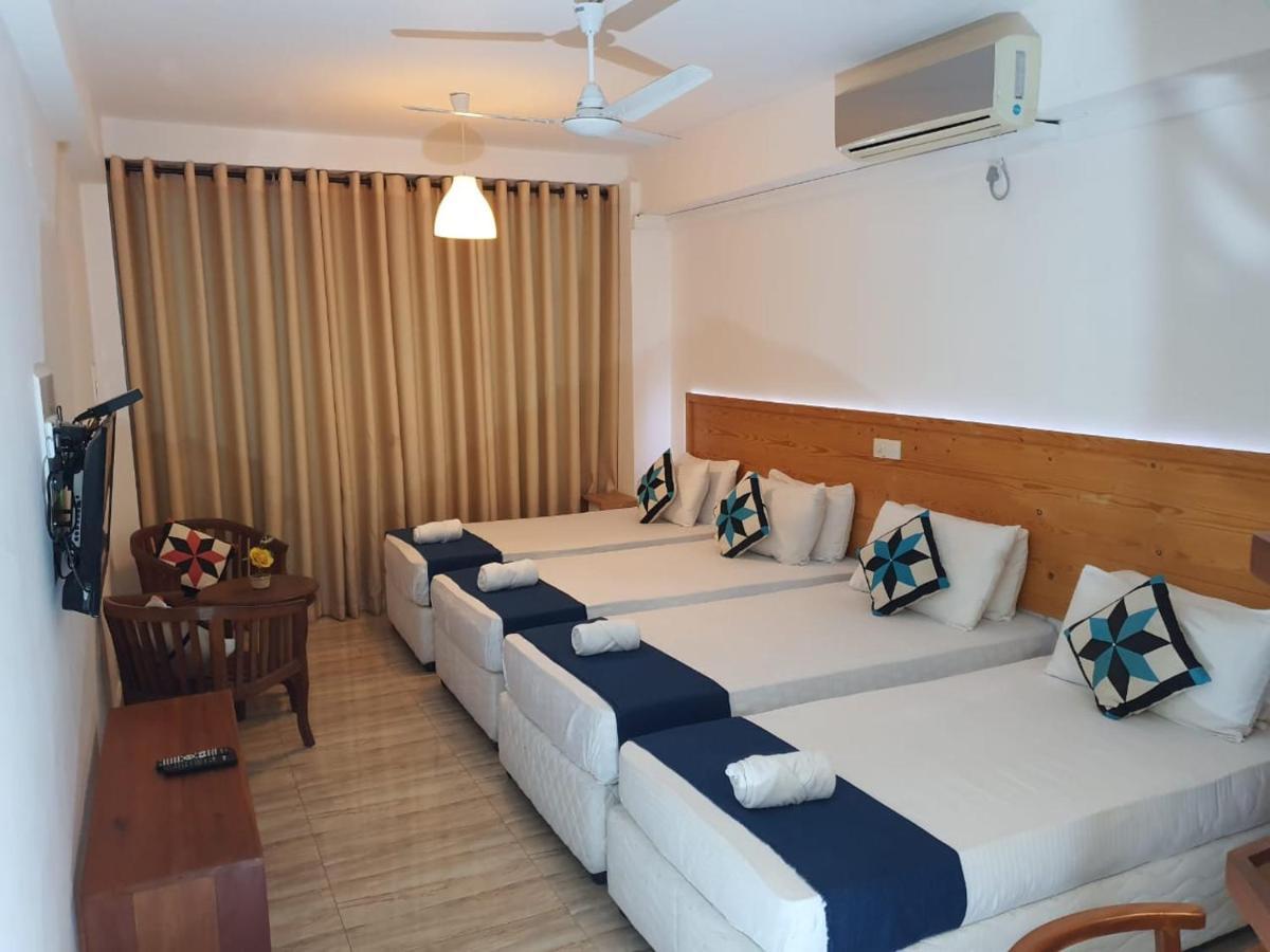 Sky View Grand Hotel Kandy Luaran gambar