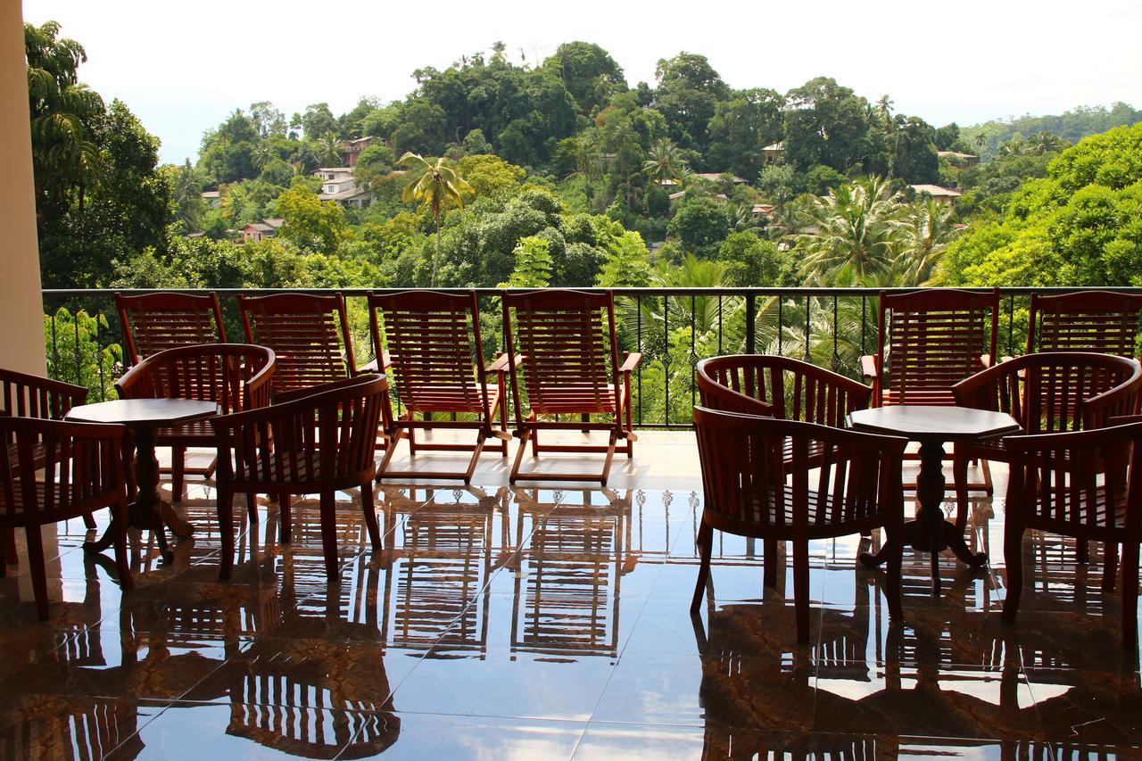 Sky View Grand Hotel Kandy Luaran gambar