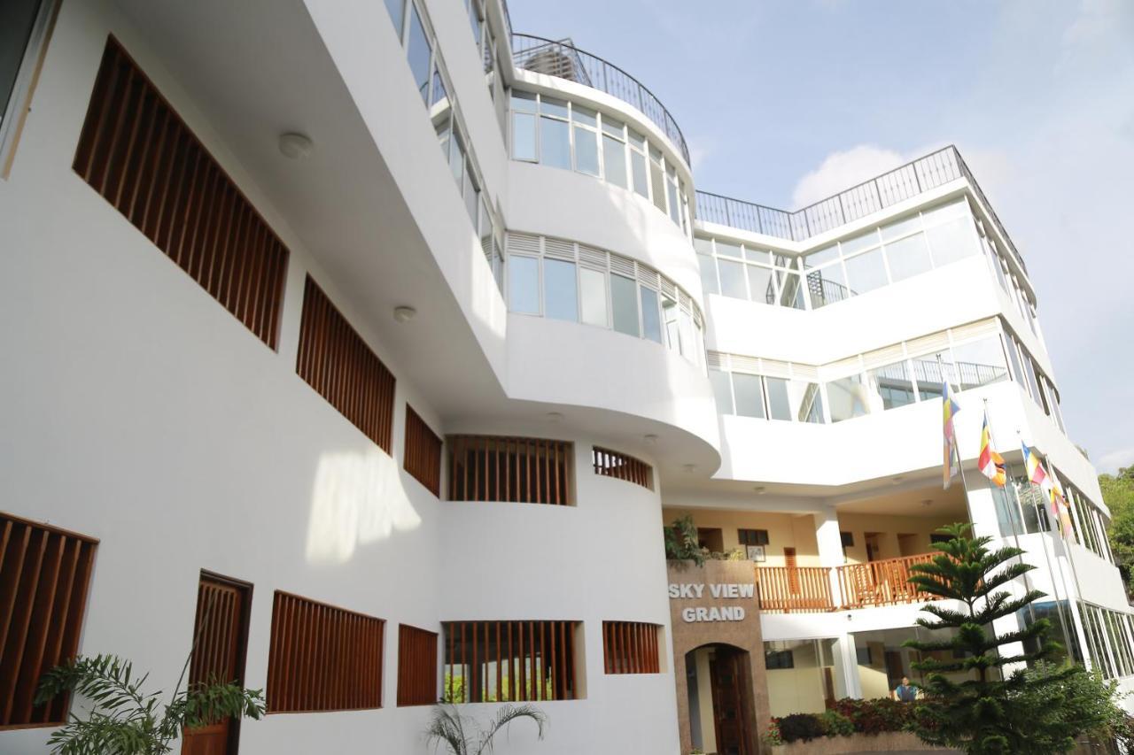 Sky View Grand Hotel Kandy Luaran gambar